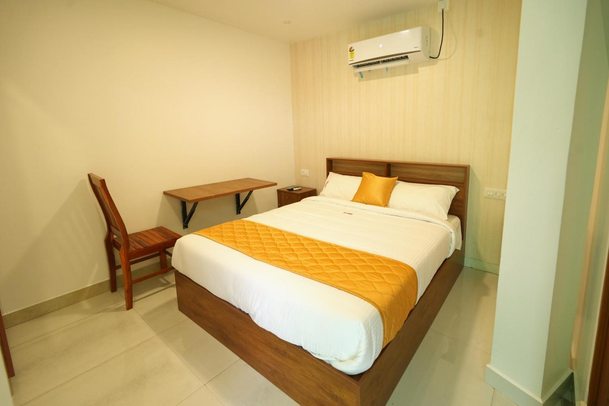 Amsher Suit Lulu Mall Road Hotel Kochi Exterior foto