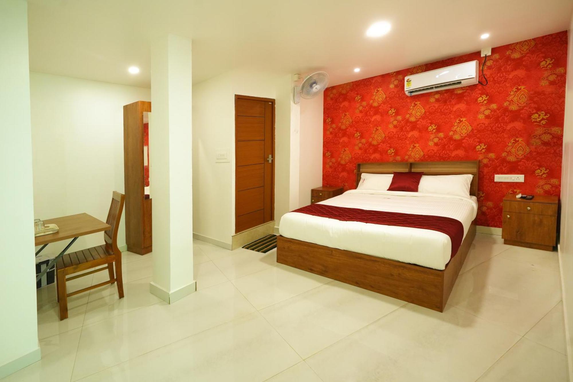 Amsher Suit Lulu Mall Road Hotel Kochi Exterior foto